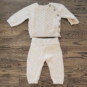 OLIVE & CRADLE Cream Knit Baby Sweater and Pants Set